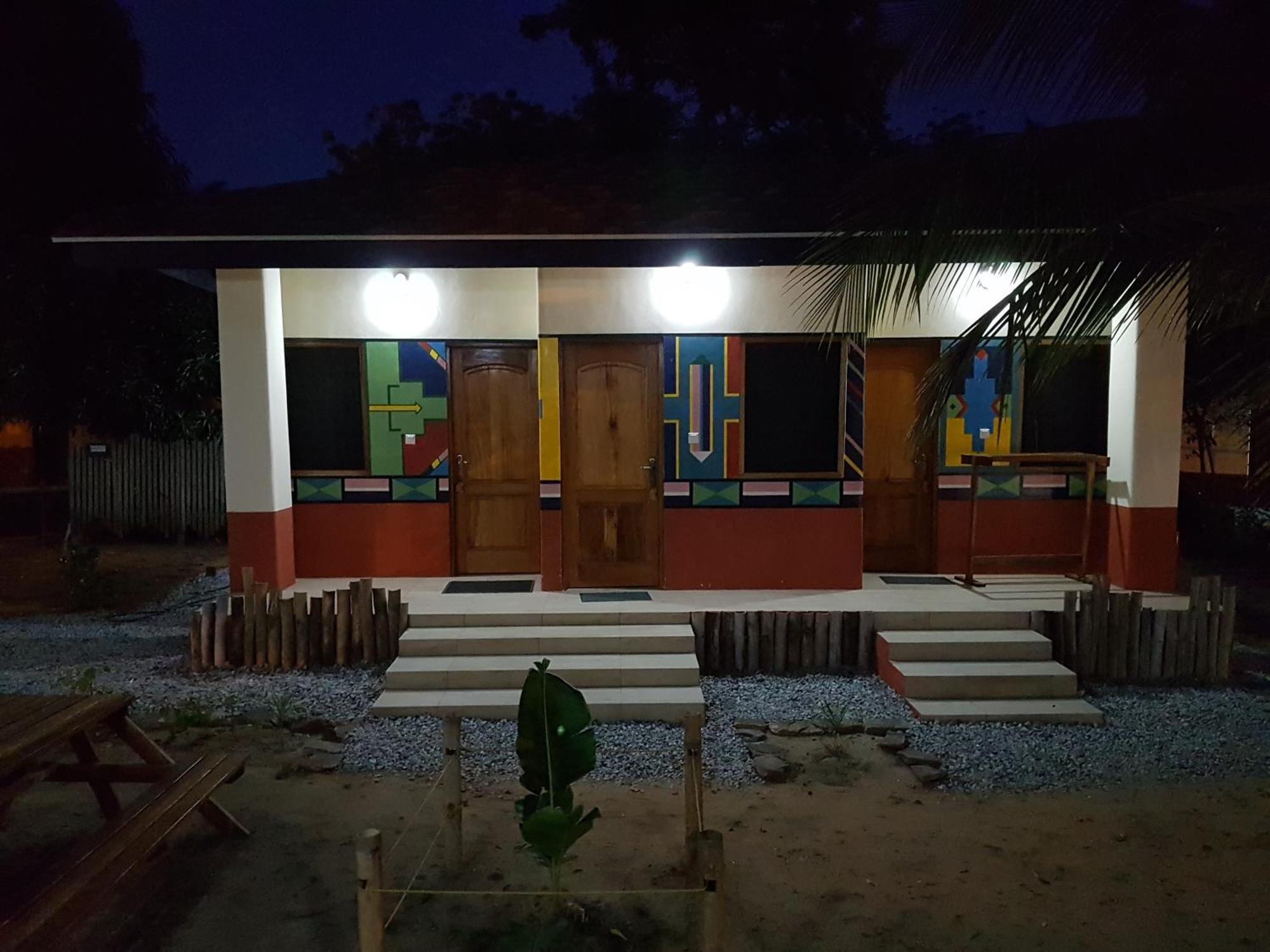 Ko-Sa Beach Resort Ltd Ampeni Экстерьер фото