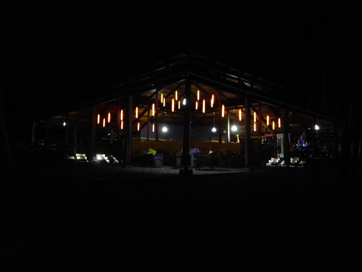 Ko-Sa Beach Resort Ltd Ampeni Экстерьер фото